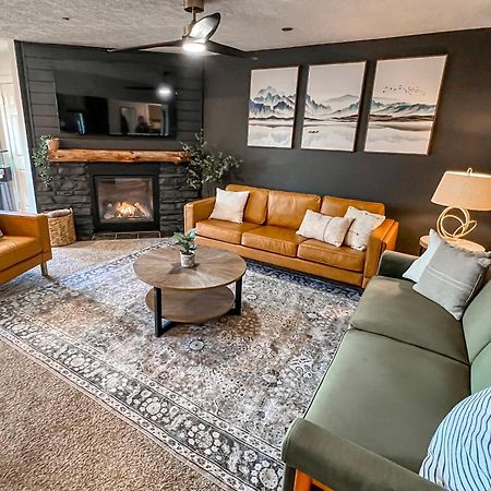 Remodeled Summit Condo At Snowshoe - Modern & Cozy Экстерьер фото